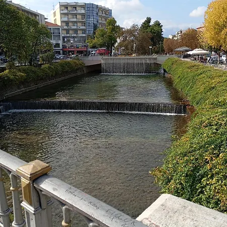 Βίλα Three Goods Meteora Τρίκαλα