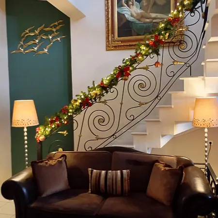 Three Goods Meteora * Tríkala