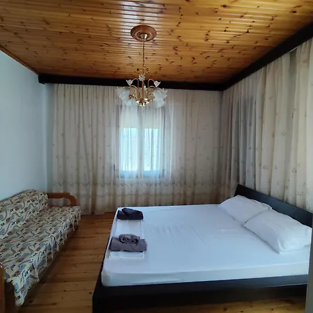 παραδοσιακη κατοικια Holiday home Larissa