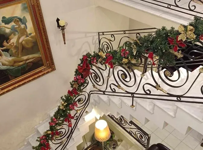 Three Goods Meteora Villa