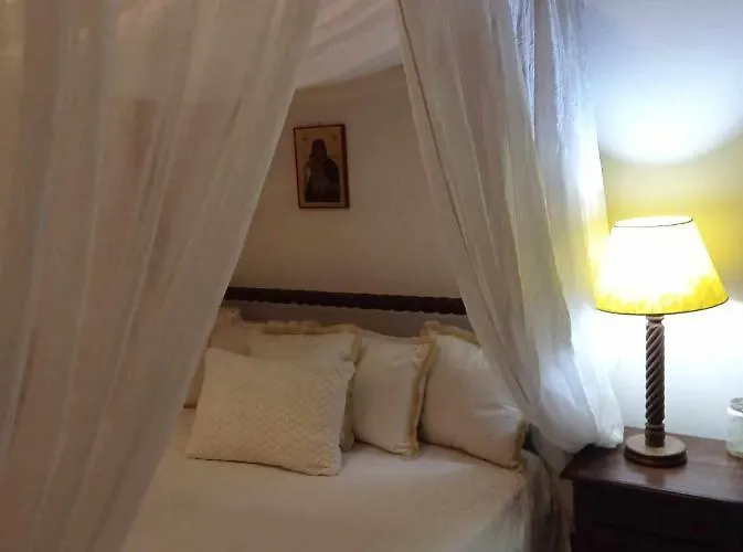 Three Goods Meteora Villa *