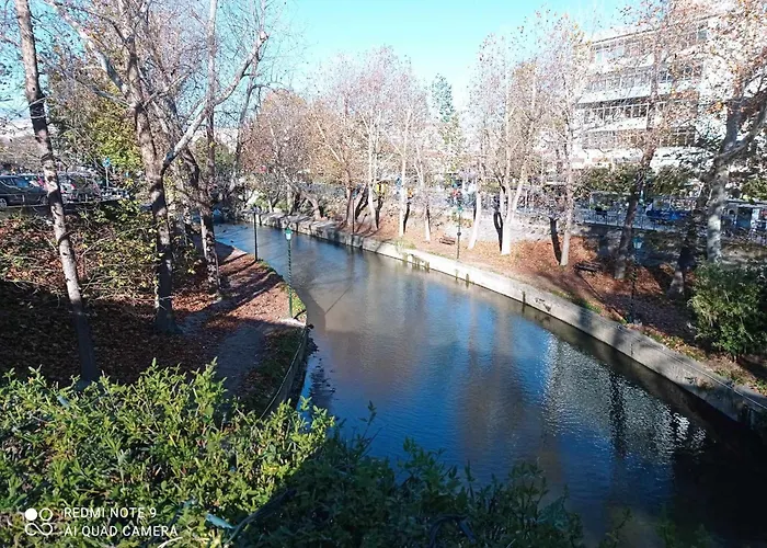 Three Goods Meteora Villa Tríkala