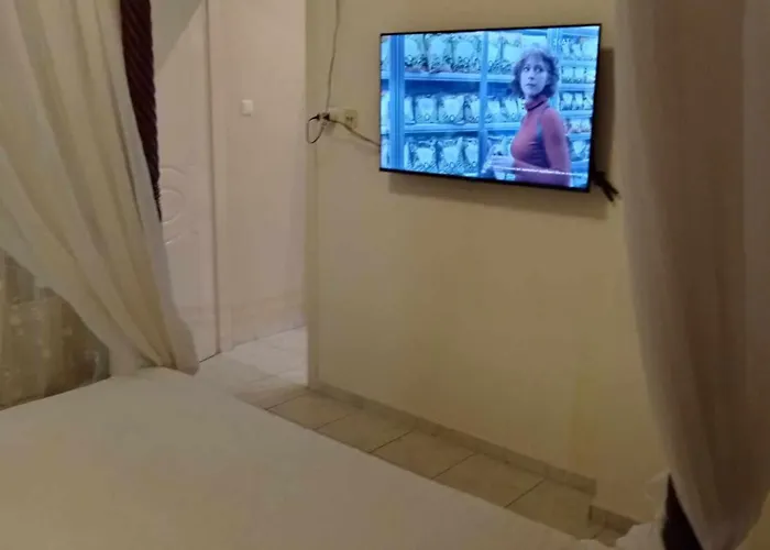 Three Goods Meteora *