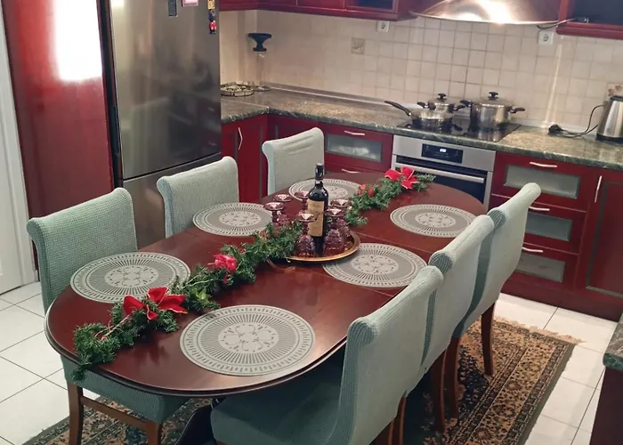 Three Goods Meteora Tríkala