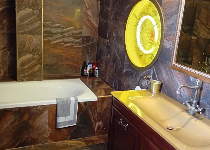 Three Goods Meteora Villa